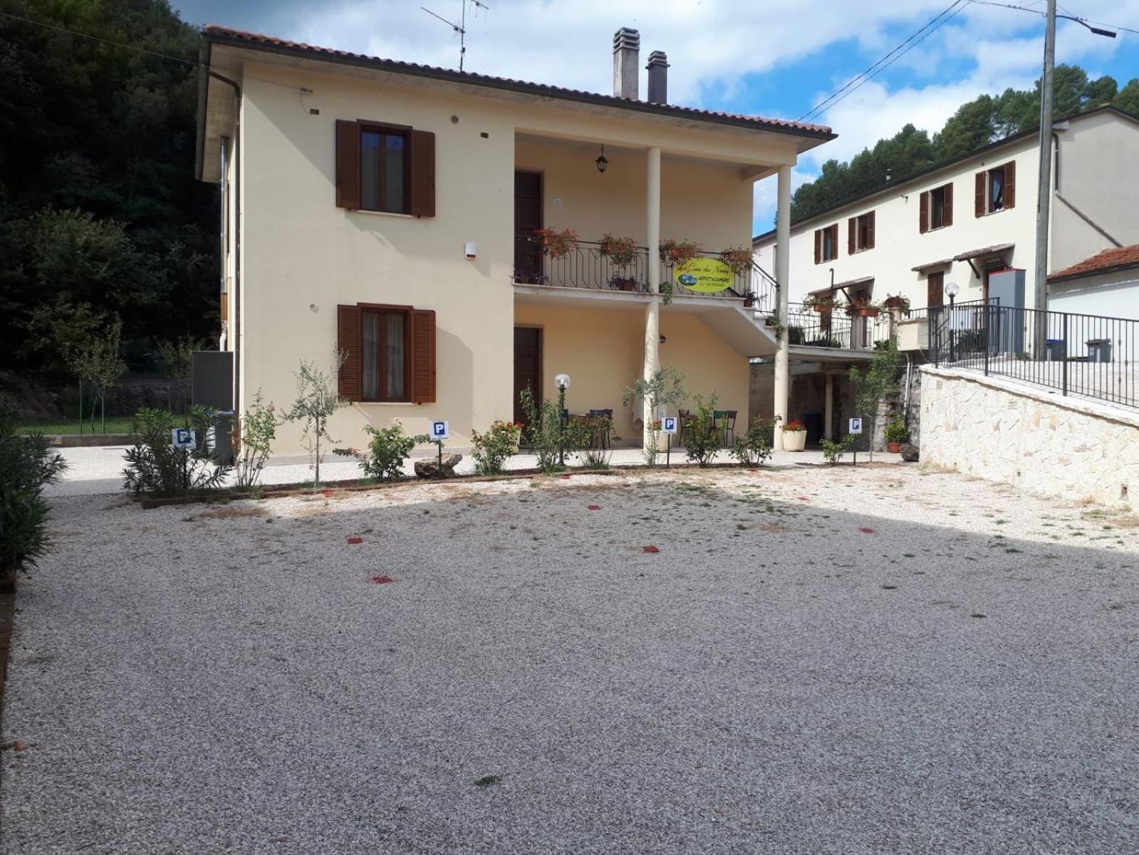 La Casa Dei Nonni Hotel Torre Orsina Exterior foto